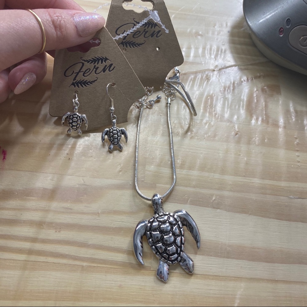 Handmade Turtle Necklace and Earring Set FERN